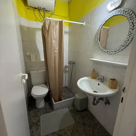 Mini House * לוגאראס